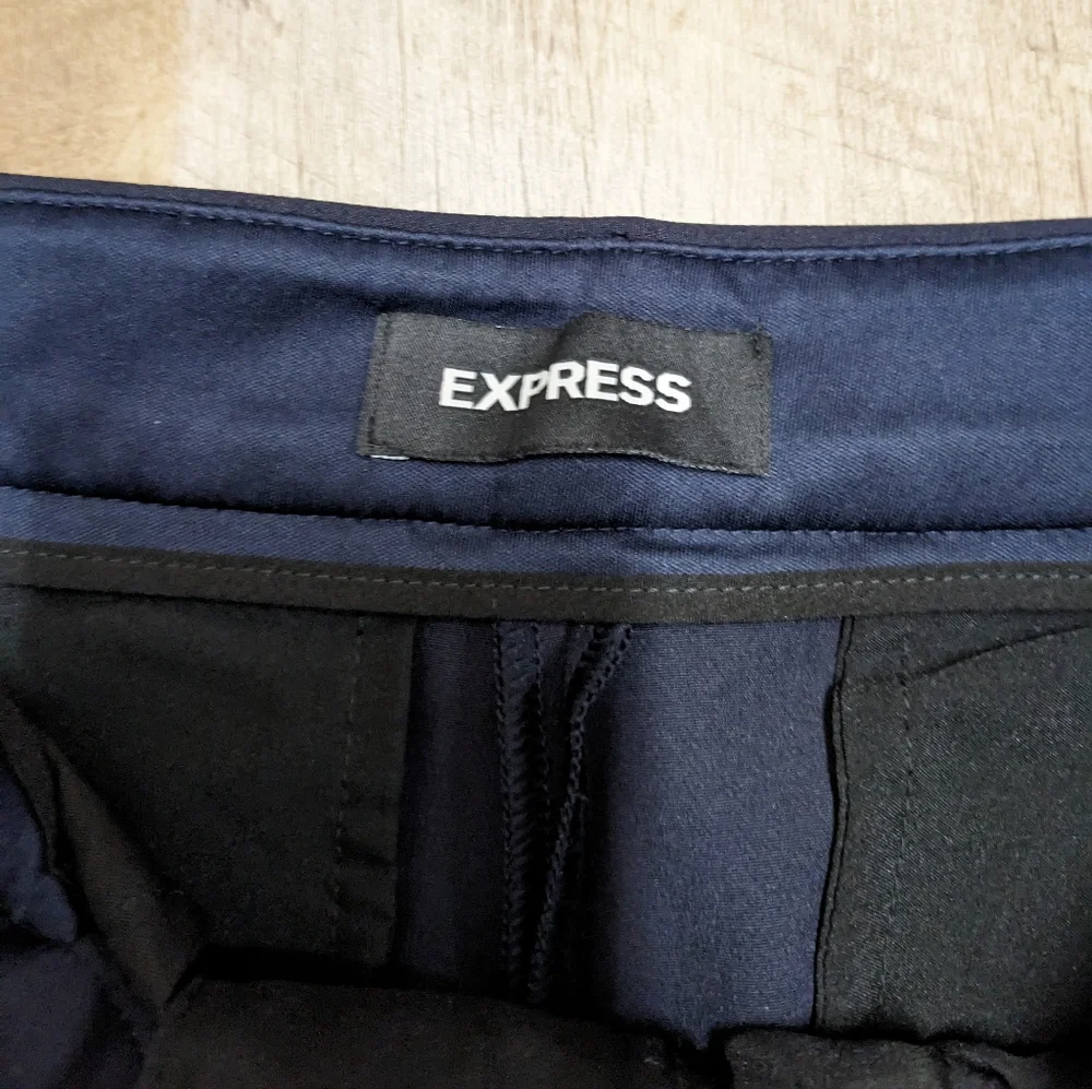 Express Navy Blue Crop High Rise Dress Pants - Picture 9 of 12